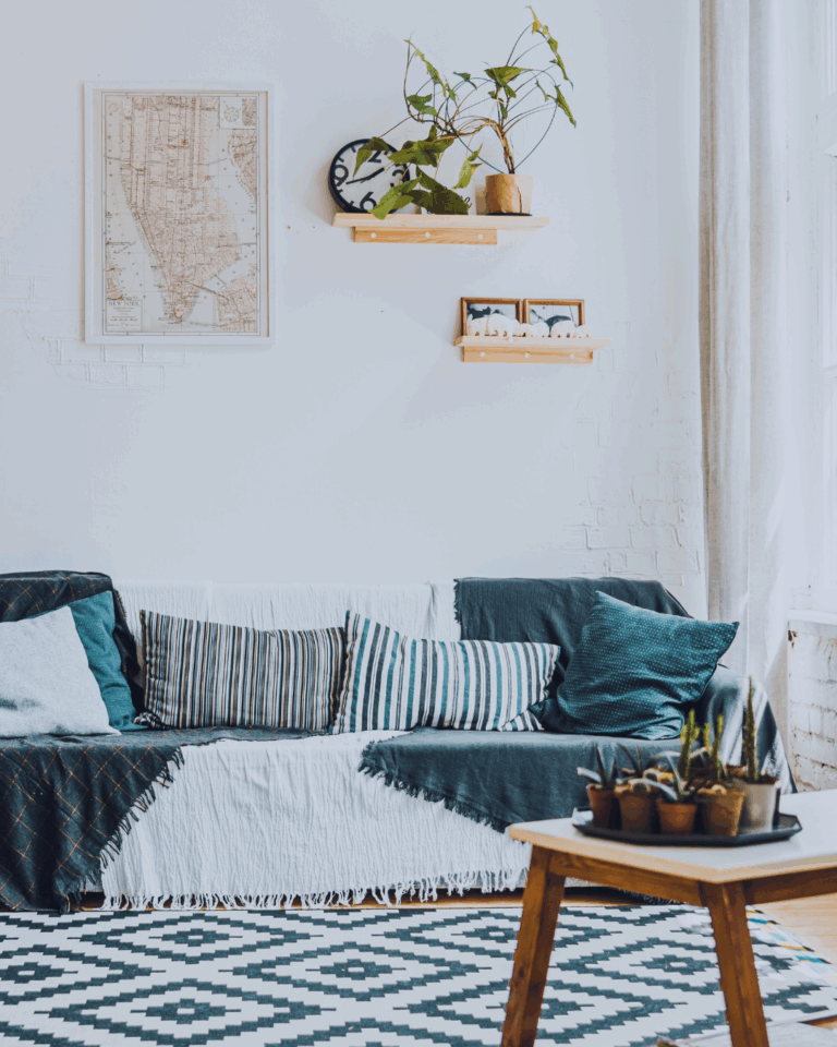 10 dodatków, które odmienią Twój salon – proste pomysły z wielkim efektem